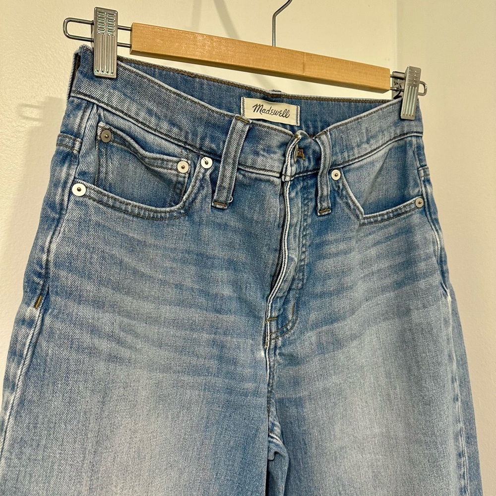 Madewell High Rise Wide Leg Cropped Blue Jeans